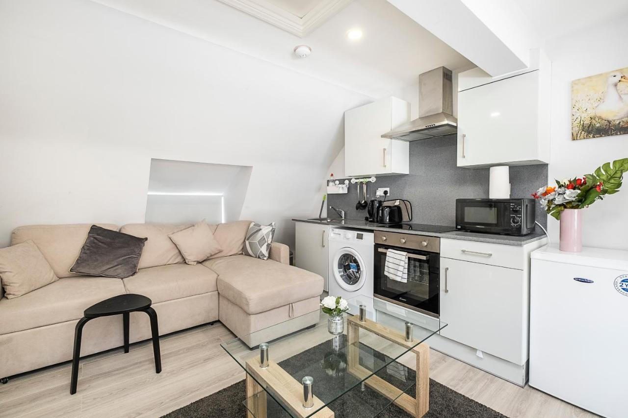 Securematics Superior Studio Apartments London Eksteriør billede